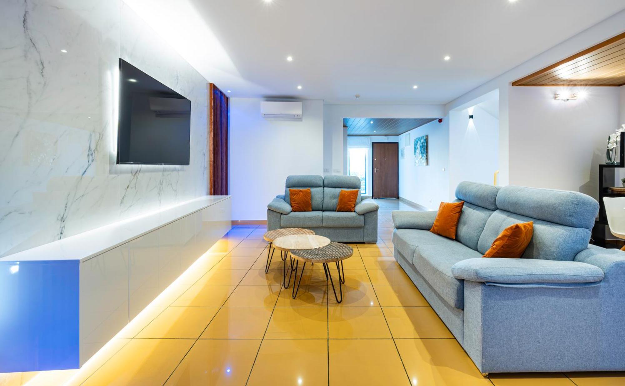 Penthouse 160Sqm Wide Terraces Pool View & Private Hot Tub & Parking Daire Albufeira Dış mekan fotoğraf